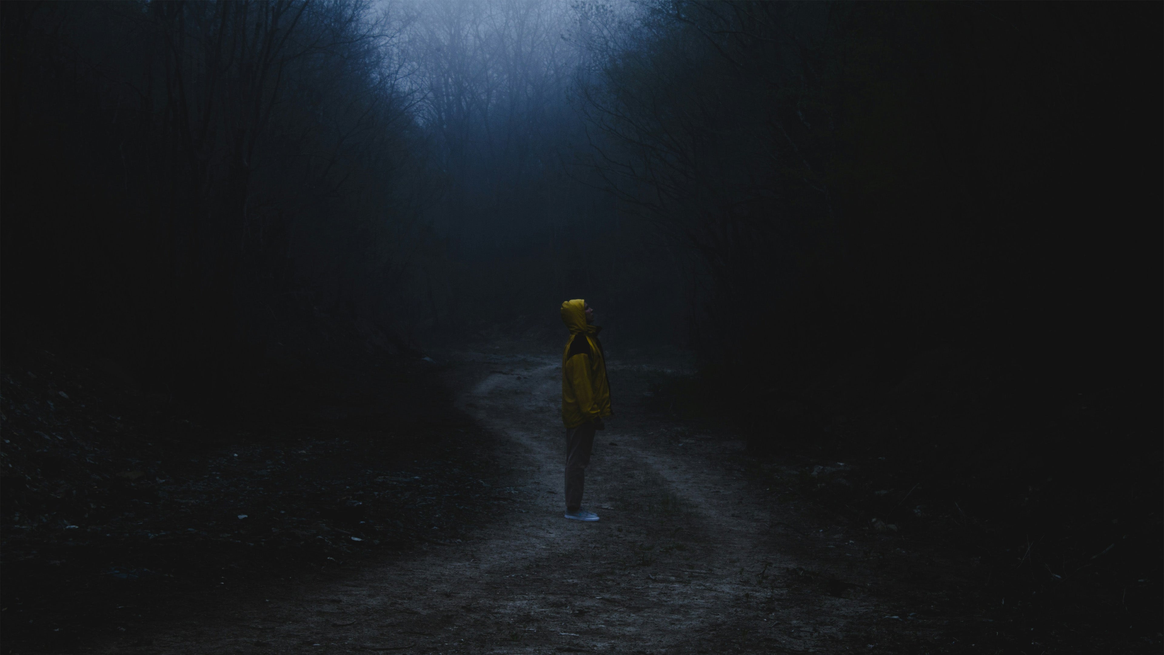 <strong>Blink Slow. </strong>The night doesn’t need words — it just needs you to stay still long enough to feel it.
